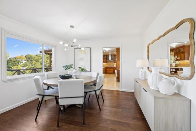 2684 Summit Drive, Burlingame CA: https://media.crmls.org/mediaz/560263e1-4e2e-49a6-8ae6-2d93e0444bb8.jpg
