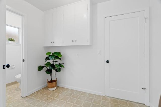 1105 W Mc Kinley Avenue, Sunnyvale CA: https://media.crmls.org/mediaz/56026e65-9a86-42bd-83de-73c5c7ab12cd.jpg