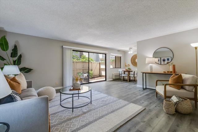 976 Kiely Boulevard, Santa Clara CA: https://media.crmls.org/mediaz/56028ed3-ddb1-47d4-855a-8e1a9fd5d9d1.jpg