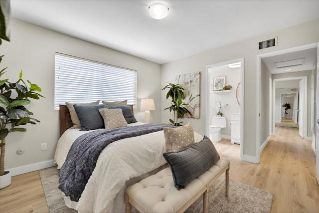 13710 Ahwahnee Way, Poway CA: https://media.crmls.org/mediaz/5602b046-a7ec-4831-a7ec-6ded57c202d7.jpg