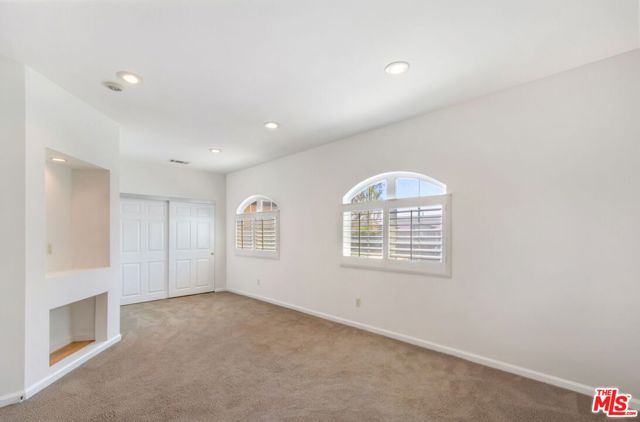 4521 Don Timoteo Drive, Los Angeles CA: https://media.crmls.org/mediaz/5604080d-af14-4934-bc88-7ae90e2abf36.jpg