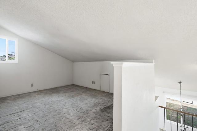 Detail Gallery Image 18 of 33 For 1237 Armstrong Cir, Escondido,  CA 92027 - 4 Beds | 2/1 Baths