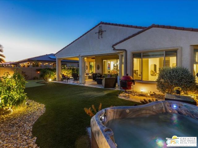 55 Cabernet, Rancho Mirage CA: https://media.crmls.org/mediaz/560476f6-c073-45c4-a5f6-a70977ac0561.jpg