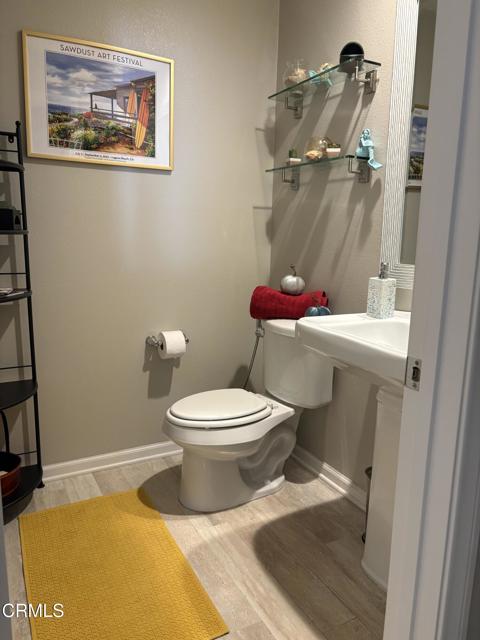 Detail Gallery Image 16 of 23 For 3661 Islander Walk, Oxnard,  CA 93035 - 3 Beds | 3/1 Baths