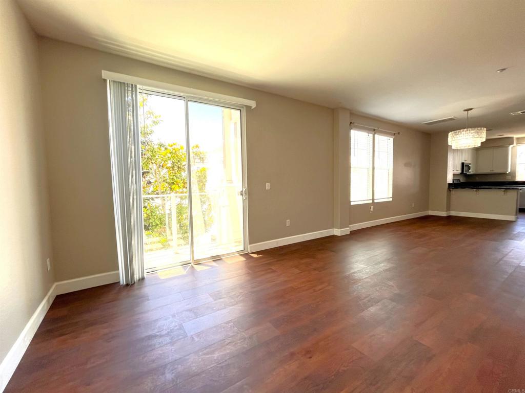 820 Harbor Cliff Way - photo 13