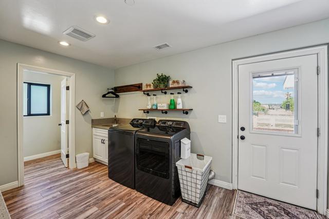 Image 7 of 61 For 41879 Indian Hill Trail