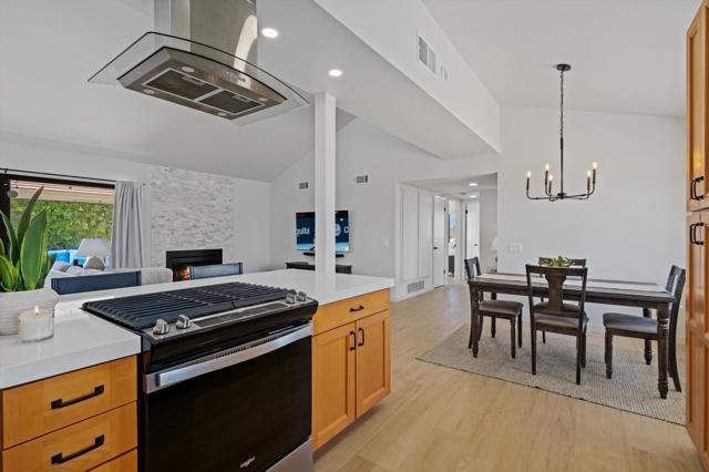 72750 Citrus Court, Palm Desert CA: https://media.crmls.org/mediaz/56061fbe-62be-4d88-a832-6f96bb2526c7.jpg