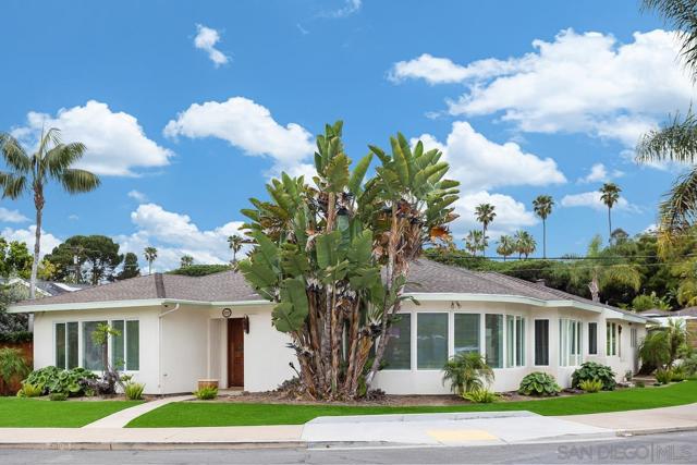 6307 Via Maria, La Jolla CA: https://media.crmls.org/mediaz/56071b63-b35b-4ed8-b037-d2d3877a59e9.jpg