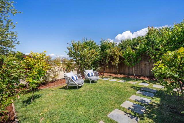 1 Millbrae Circle, Millbrae CA: https://media.crmls.org/mediaz/5607faf7-8067-4889-8f66-58003ca45737.jpg