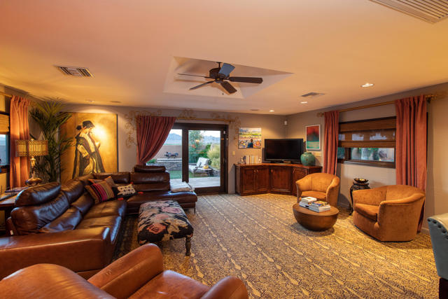 Image 17 of 52 For 9645 4th Avenue