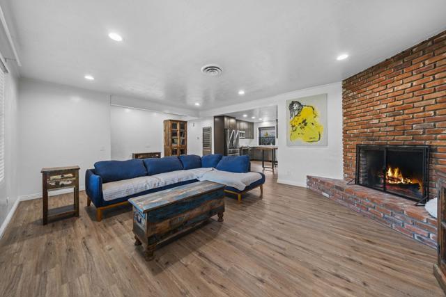 1780 Grove Rd, El Cajon CA: https://media.crmls.org/mediaz/5608ce81-8c61-4075-b8c7-89f960099e7a.jpg