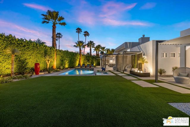 1449 N Via Miraleste, Palm Springs CA: https://media.crmls.org/mediaz/56092776-5edc-40ca-94e3-57990549154d.jpg