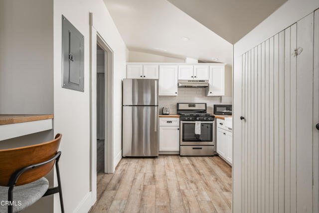 Detail Gallery Image 42 of 59 For 428 Corona Del Mar Dr, Santa Barbara,  CA 93103 - 5 Beds | 2/1 Baths