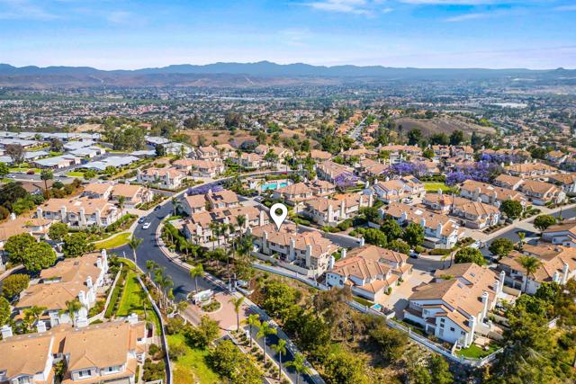 4625 Los Alamos Way, Oceanside CA: https://media.crmls.org/mediaz/560a19d6-098a-4c0b-b18e-a4afb340a6b8.jpg