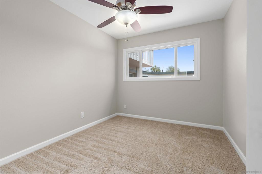 MLS #250034294SD img 33