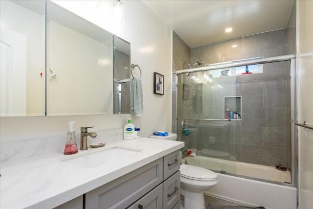 1089 Annapolis Drive, San Mateo CA: https://media.crmls.org/mediaz/560beb93-c01a-4bcb-8c35-496f1159b6ad.jpg