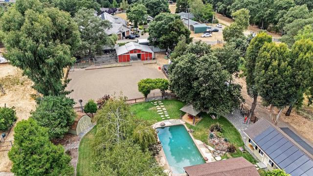 6745 Alisal St, Pleasanton CA: https://media.crmls.org/mediaz/560d6841-e149-4fef-aa12-ddcf743c145f.jpg