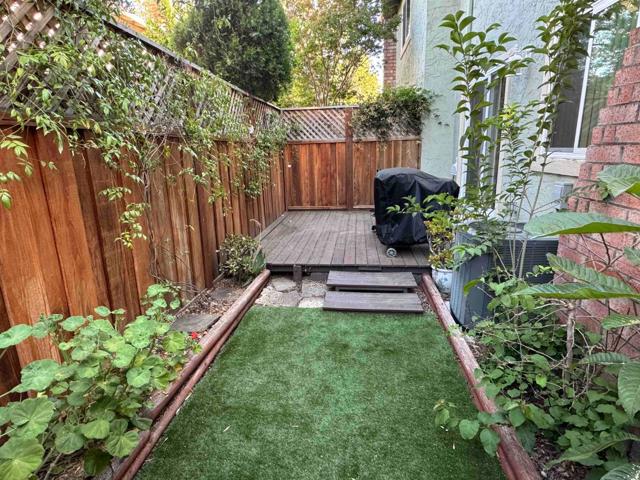 77 Shelley Avenue, Campbell CA: https://media.crmls.org/mediaz/560fb0d2-ff00-4ace-856e-ac250962bc8a.jpg