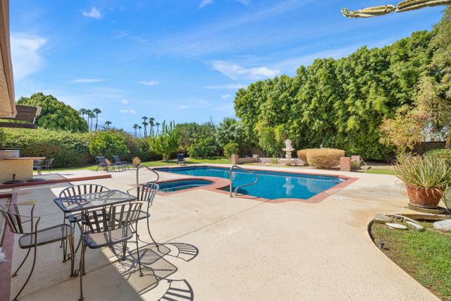 72056 Palm Haven Drive, Rancho Mirage CA: https://media.crmls.org/mediaz/5610bf21-c0ff-4e76-9a6c-70d4bc5a0e6e.jpg