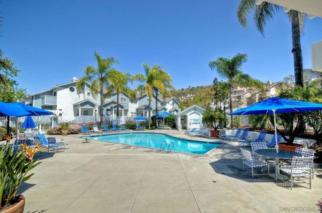 9960 Scripps Vista Way, San Diego CA: https://media.crmls.org/mediaz/56119870-c00f-4a35-9030-600c488105ff.jpg