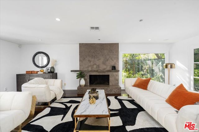3055 Nichols Canyon Road, Los Angeles CA: https://media.crmls.org/mediaz/5611b3bc-8821-49d3-92e6-e02f3db33817.jpg