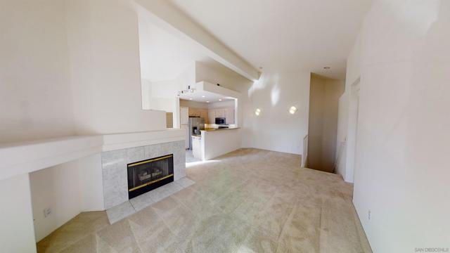 5580 Renaissance Ave, San Diego CA: https://media.crmls.org/mediaz/561359d7-7e82-407c-9c0b-1908d2bfb2e9.jpg