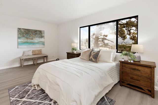 360 Innisfree Drive, Daly City CA: https://media.crmls.org/mediaz/5614263b-af42-4c2f-b615-de5dd24e92ad.jpg