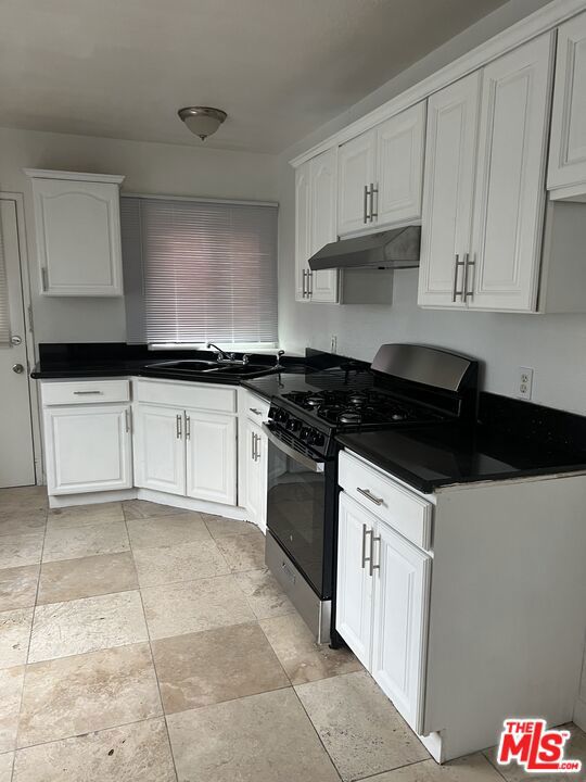 1/2 E Avenue 42