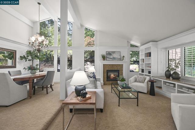 2145 Deer Oak Way, Danville CA: https://media.crmls.org/mediaz/5614644e-ac3a-40cc-b82a-a90312576d9a.jpg