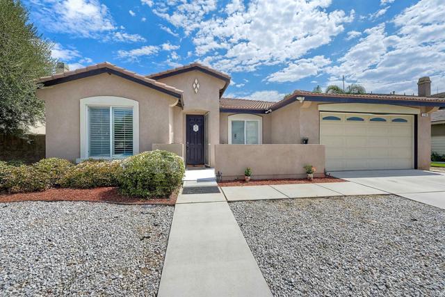 Detail Gallery Image 1 of 17 For 246 Appaloosa Dr. Rd, Hemet,  CA 92545 - 3 Beds | 2 Baths