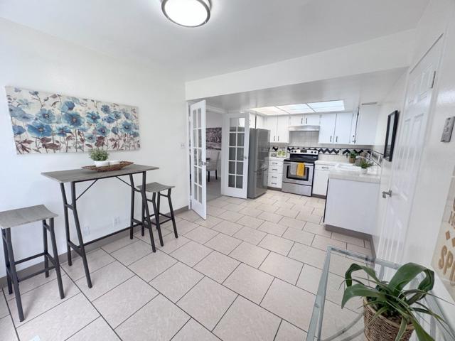 3836 Carter Drive, South San Francisco CA: https://media.crmls.org/mediaz/561576b4-9f4d-4243-ad22-cde666f0bebd.jpg