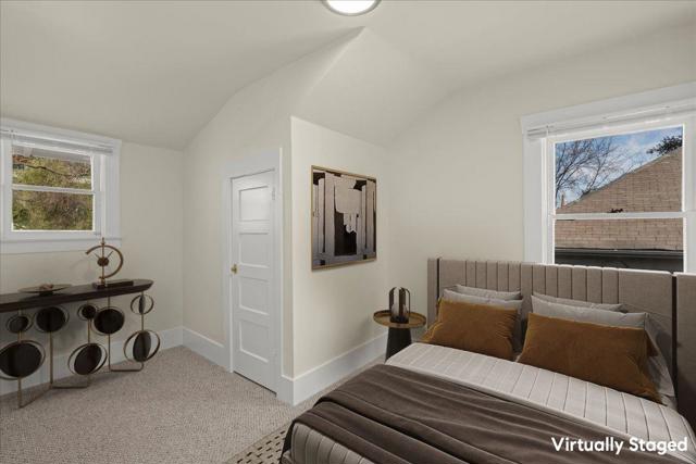 262 Hawthorne Avenue, Palo Alto CA: https://media.crmls.org/mediaz/56165969-4a7a-4a34-96a6-b6f9217acb4e.jpg