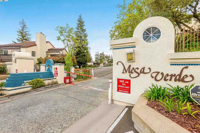 21083 Gary Dr, Hayward, California 94546, 2 Bedrooms Bedrooms, ,2 BathroomsBathrooms,Condominium,For Sale,Gary Dr,41083166