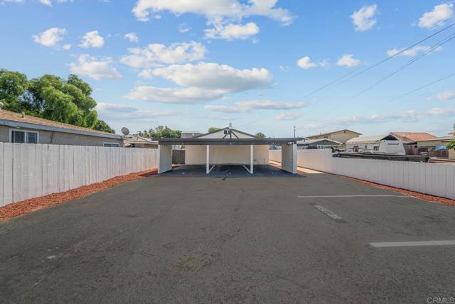 Image 15 of 30 For 1877 Donax Avenue