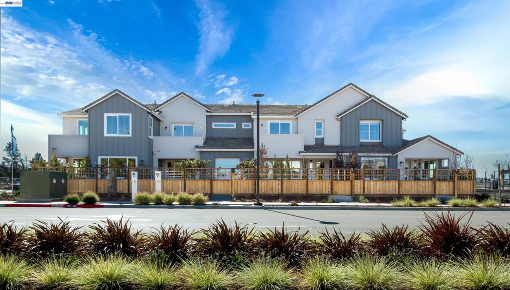 151 Compass Drive #2103