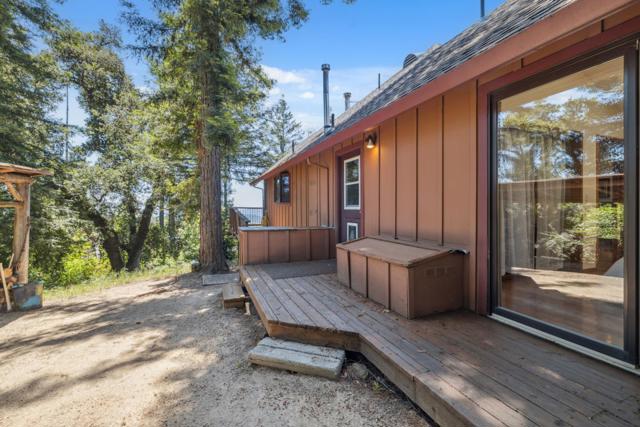1495 Dons Road, Boulder Creek CA: https://media.crmls.org/mediaz/561a46bb-8f8e-43ba-bd32-07b091eabae3.jpg