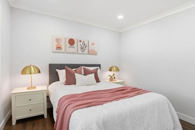 432 8th Avenue, Menlo Park CA: https://media.crmls.org/mediaz/561b1784-4359-4cf4-a920-ae9990bbc08c.jpg