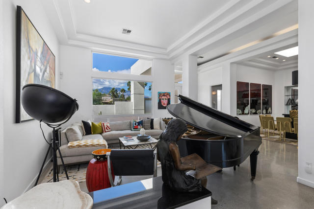 13_10940841_155431_155431-EI-111