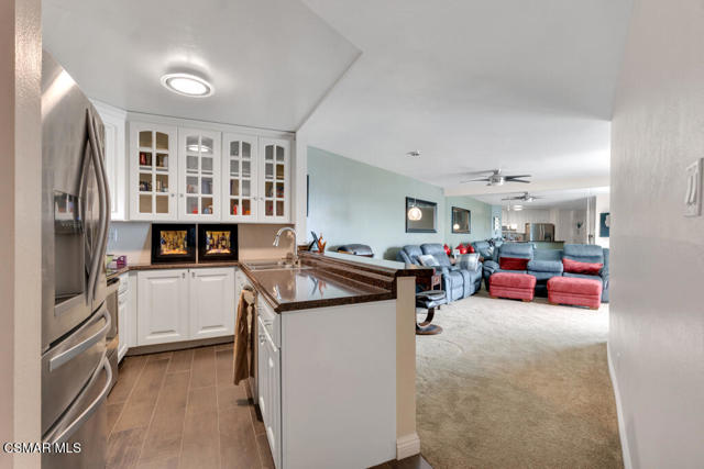 2901 Peninsula Road, Oxnard CA: https://media.crmls.org/mediaz/561bec21-66c3-45ec-9e4a-a5cfe0b54fc8.jpg