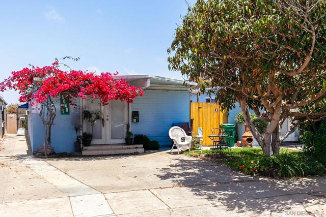 5038 40 W Point Loma Blvd, San Diego CA: https://media.crmls.org/mediaz/561d3889-e024-48cc-be4a-12b67f0d55dc.jpg