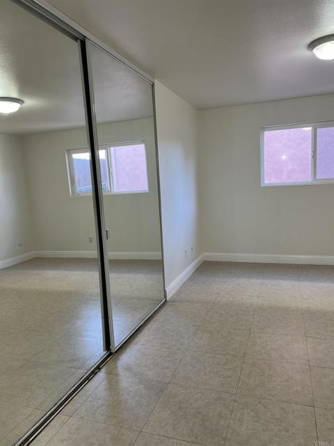Image 7 of 17 For 695 Sea Vale Street  103