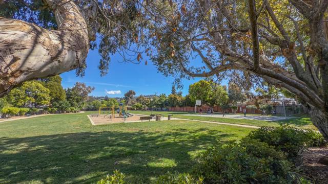 348 31st Avenue, San Mateo CA: https://media.crmls.org/mediaz/561decea-7e83-42c2-9803-2cf7339c472d.jpg