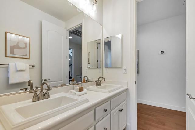 405 Spruce Lane, Palo Alto CA: https://media.crmls.org/mediaz/561e56d2-2ed2-40d7-b841-f298a72e905a.jpg