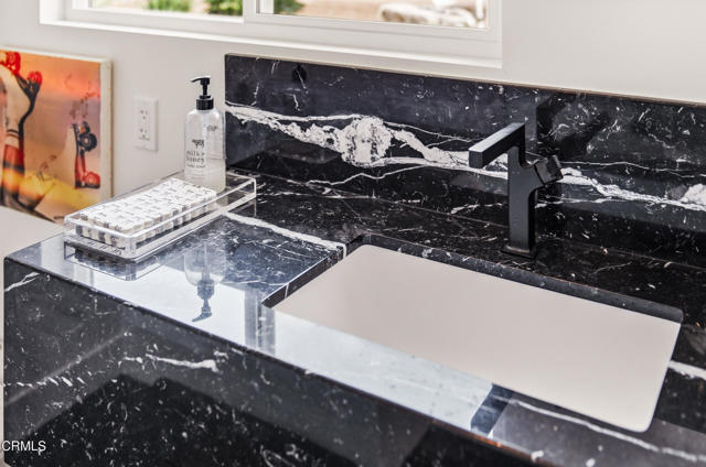 34 Vientos Road, Camarillo CA: https://media.crmls.org/mediaz/561f3517-8aa8-4c3c-90bf-5e832ad4a0cf.jpg