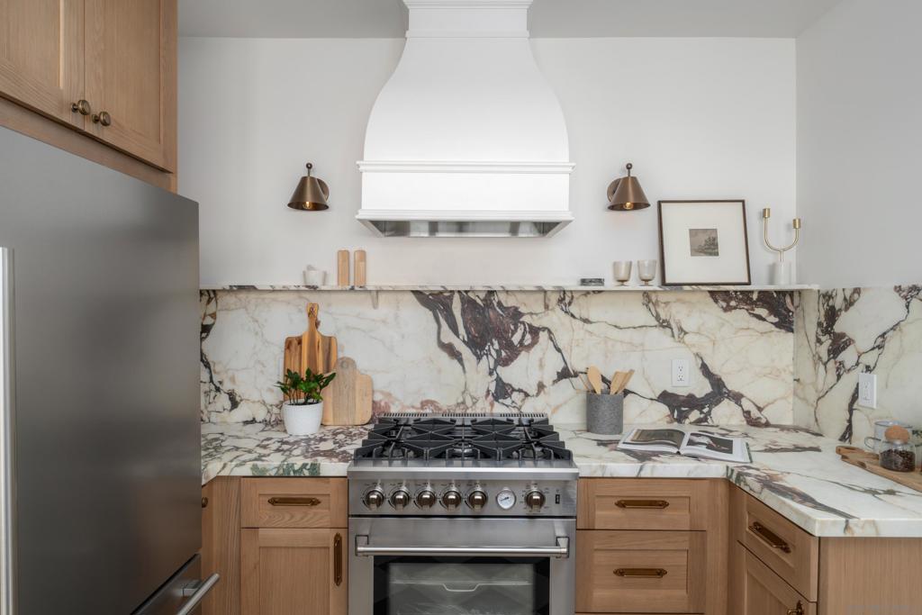 MLS #250033899SD img 6