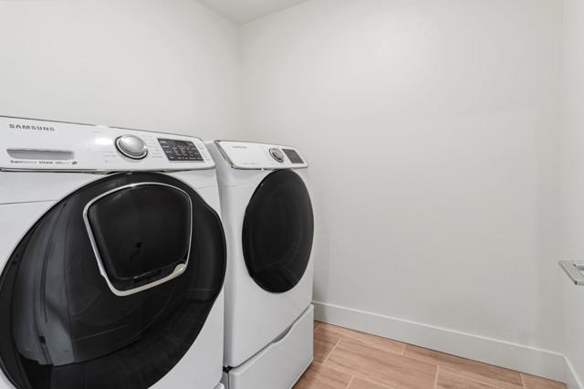 390 Riesling Avenue, Milpitas CA: https://media.crmls.org/mediaz/5620435a-978b-44b4-a762-6924cb04f0f4.jpg