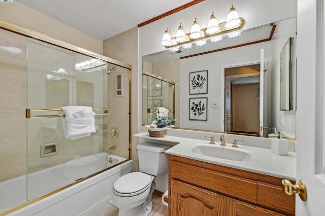 4601 Hampshire Way, Fremont CA: https://media.crmls.org/mediaz/5620a066-e46f-42c8-b7d9-c3ab1f273974.jpg