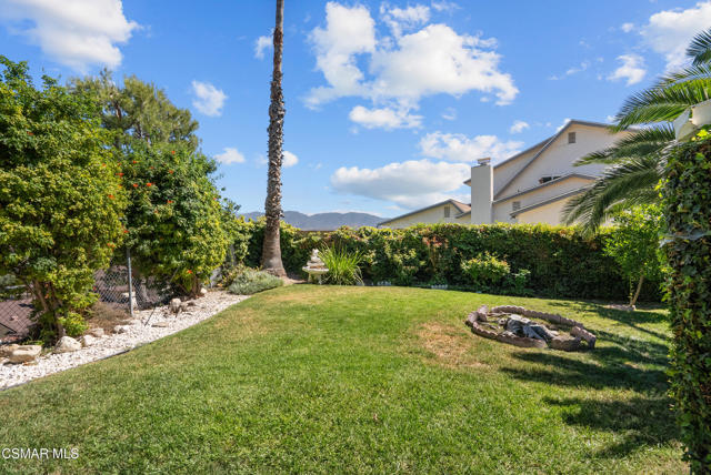 28606 Solon Avenue, Canyon Country CA: https://media.crmls.org/mediaz/56215a24-3a0b-43ef-a022-7bb818151a2c.jpg