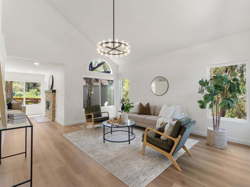 2277 Dunstan - photo 7