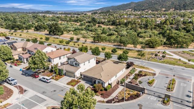 1798 Rosemary Drive, Gilroy CA: https://media.crmls.org/mediaz/56224674-0ee1-46cd-9f18-a3a6fe932296.jpg
